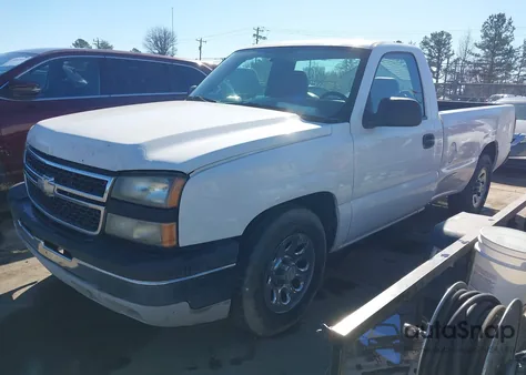 2007 Chevrolet Silverado 1500 Classic Work Truck из США, поврежденный, VIN 3GCEC14X57G185601